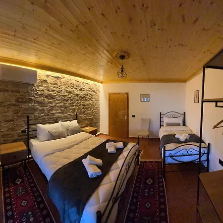 Loloci Gjirokaster