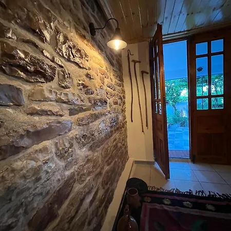 Loloci Guest house