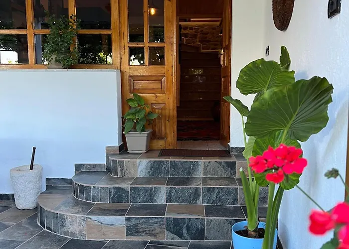 Loloci Гостевой дом