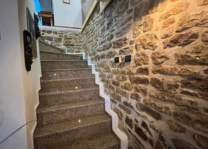 Loloci Guest house 3*